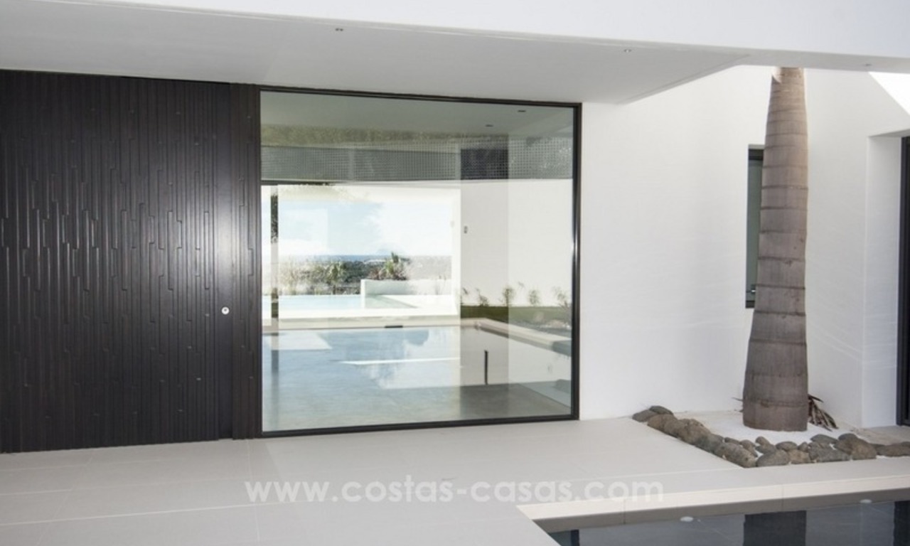Nueva Villa moderna en venta en la Milla de Oro de Marbella 12