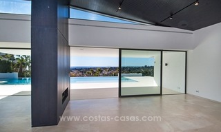 Nueva Villa moderna en venta en la Milla de Oro de Marbella 13