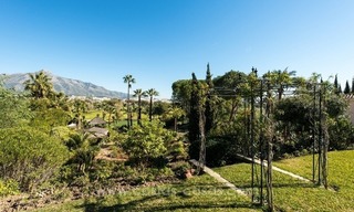 A la venta: Chalet muy bonito en segunda línea de golf en Nueva Andalucía, Marbella 2