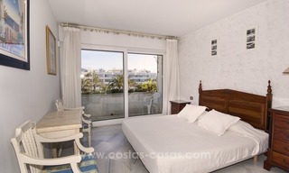 Exclusivo apartamento en venta en un complejo frente al mar en Puerto Banús 7