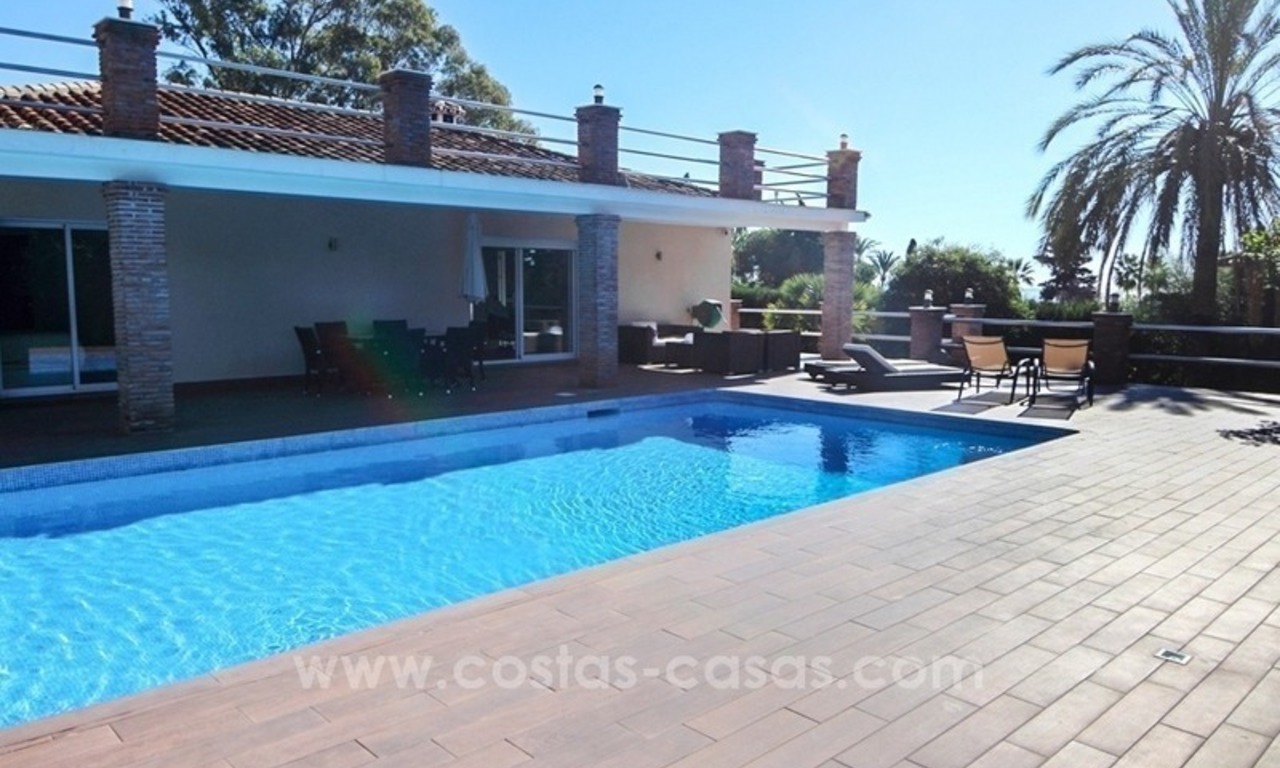 Villa en venta en la Nueva Milla de Oro, Marbella - Estepona 4