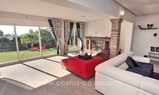 Villa en venta en la Nueva Milla de Oro, Marbella - Estepona 11