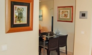 Apartamento de estilo contemporáneo en venta en La Quinta, Benahavis - Marbella 9