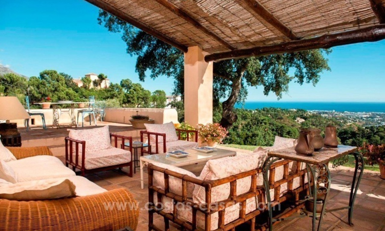 Villa a la venta en El Madroñal, Benahavis - Marbella 5