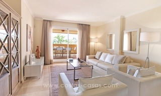 Apartamentos en primera línea de golf en venta en Marbella Este 7