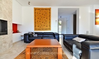 Villa moderna recién construida en venta en Elviria, Marbella Este 23