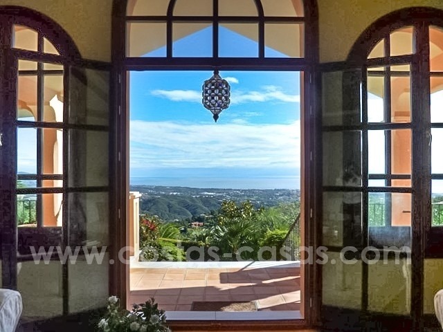 Villa en venta con vistas al mar en La Zagaleta, Benahavis - Marbella