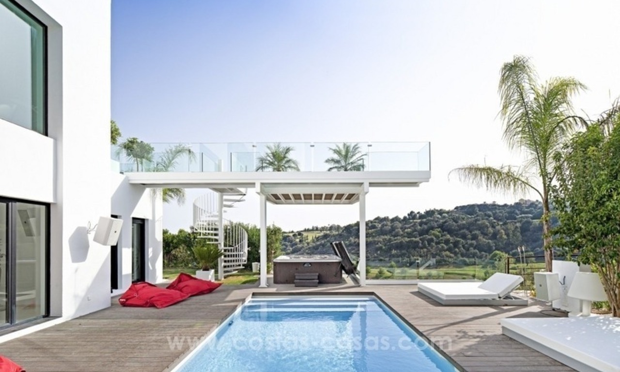 Villa exclusiva de estilo moderno en venta en la zona de Marbella - Benahavis 15