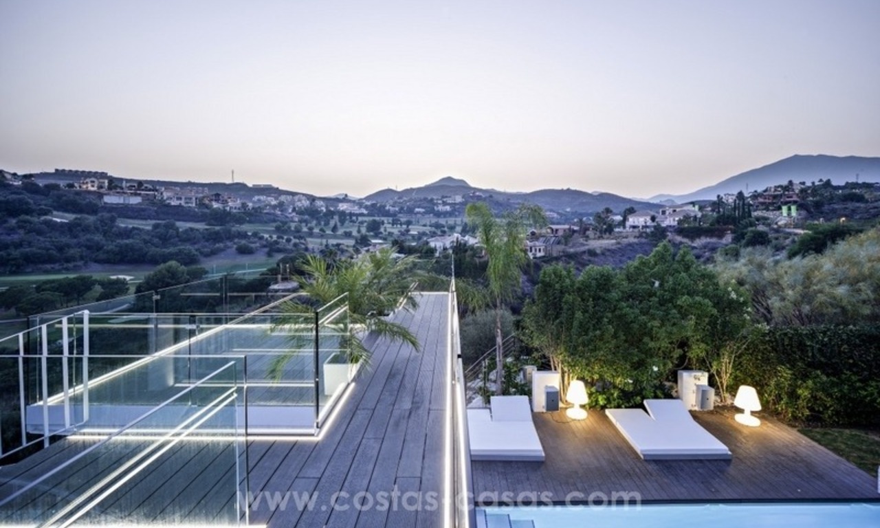 Villa exclusiva de estilo moderno en venta en la zona de Marbella - Benahavis 11