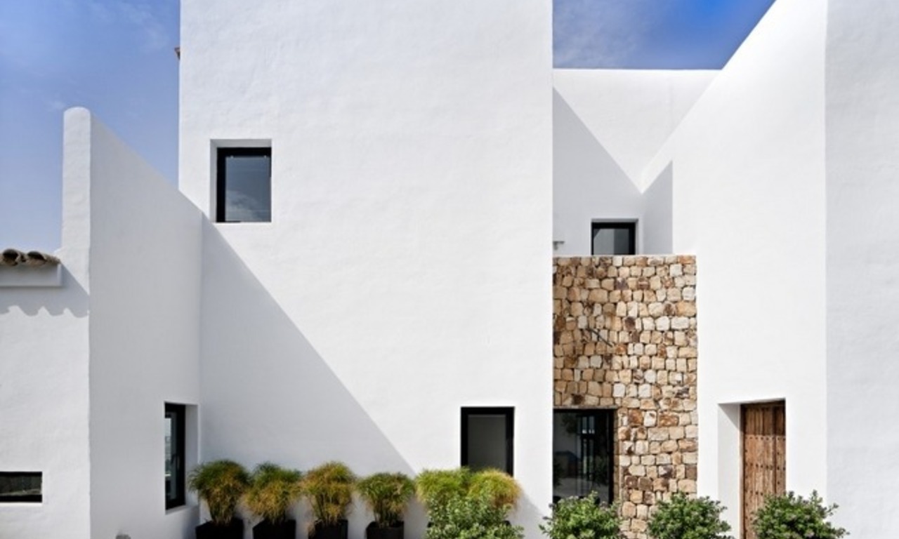 Villa exclusiva de estilo moderno en venta en la zona de Marbella - Benahavis 17