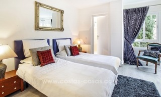 Apartamento reformado de 3 dormitorios con increíbles vistas al campo de golf en venta en Elviria, Marbella 6