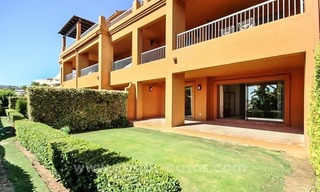 Precioso apartamento en planta baja en venta en Benahavis Marbella 0