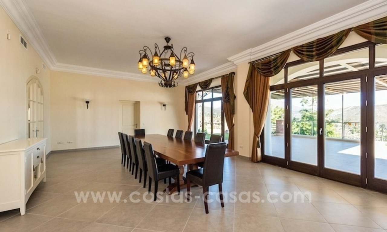 Villa Moderna - Andaluza exclusiva en venta en la zona de Marbella - Benahavis 7