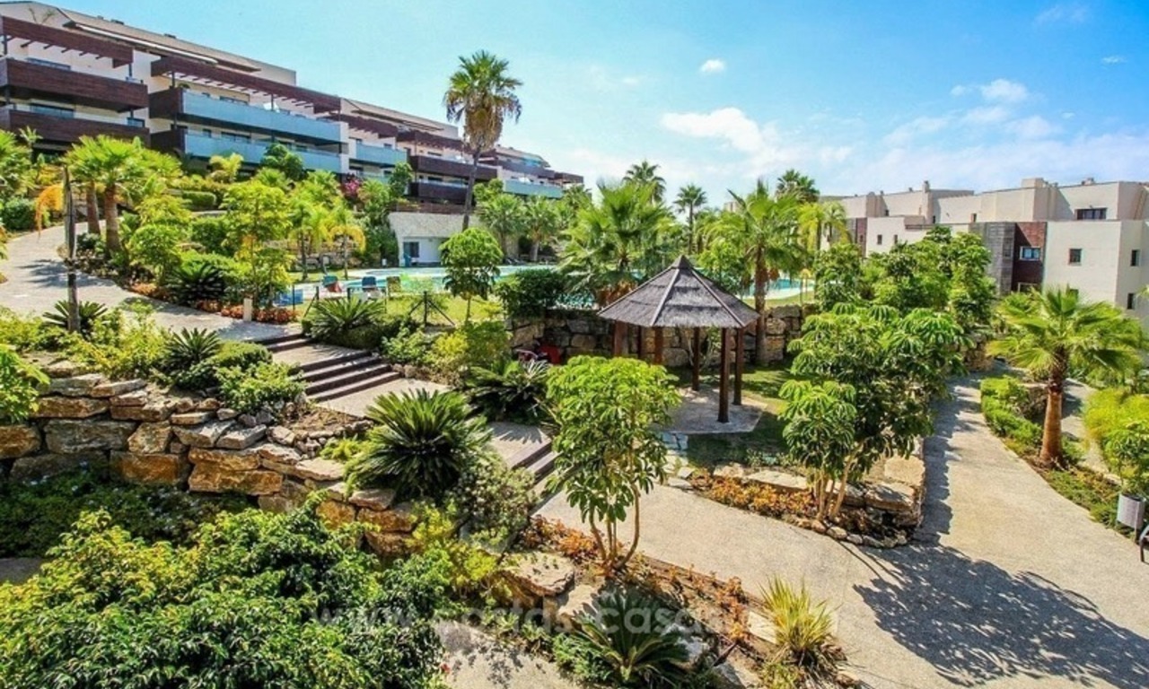 En venta: precioso apartamento moderno, con vistas al mar en la zona de Benahavis - Marbella 18