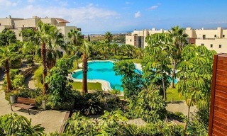 En venta: precioso apartamento moderno, con vistas al mar en la zona de Benahavis - Marbella 0
