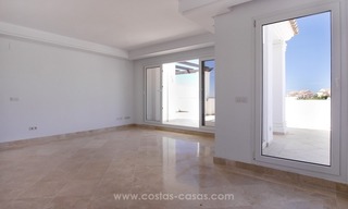 En venta: Nuevos apartamentos y áticos de lujo, Nueva Andalucía, Marbella 29