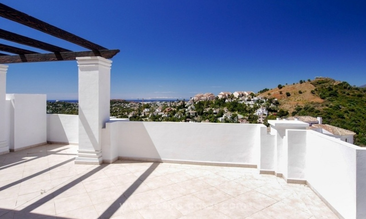 En venta: Nuevos apartamentos y áticos de lujo, Nueva Andalucía, Marbella 31