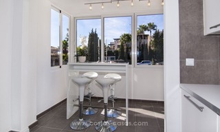 Amplio apartamento en venta en excelente ubicación en Nueva Andalucía en Marbella, cerca de Puerto Banús 9