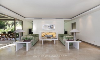 Nueva villa contemporánea de lujo de primera línea de golf en venta, este de Marbella 16