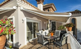 Villa con vistas al mar en venta al Este de Marbella 6