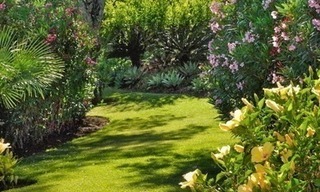 A la venta: Villa encantadora tradicional andaluza, con excelentes vistas al mar en El Madroñal, Benahavis - Marbella 7