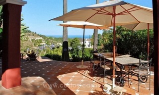 A la venta: Villa encantadora tradicional andaluza, con excelentes vistas al mar en El Madroñal, Benahavis - Marbella 6