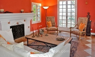 A la venta: Villa encantadora tradicional andaluza, con excelentes vistas al mar en El Madroñal, Benahavis - Marbella 11