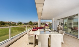 Nuevos apartamentos y áticos modernos de lujo en venta en Mijas Golf Resort, Costa del sol 14