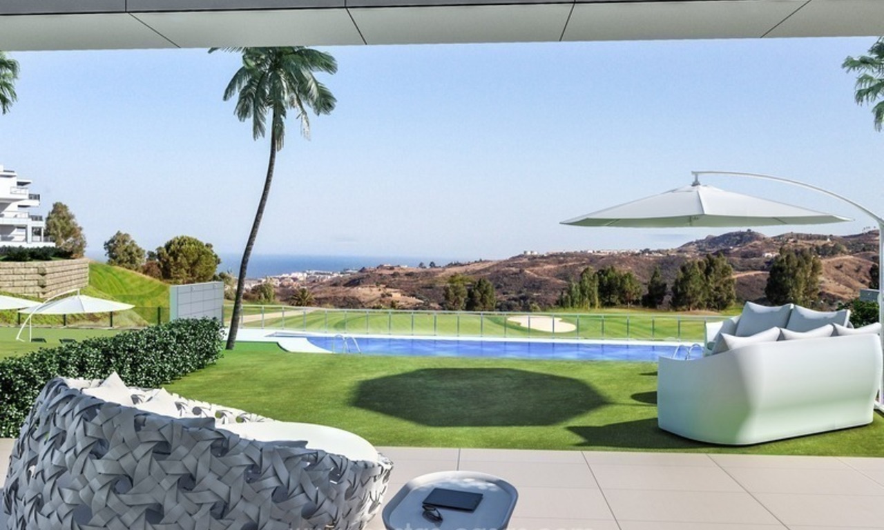 Nuevos apartamentos y áticos modernos de lujo en venta en Mijas Golf Resort, Costa del sol 2