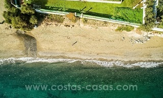 Parcela frente al mar con proyecto de Villa en venta en la Nueva Milla de Oro, Marbella - Estepona 3