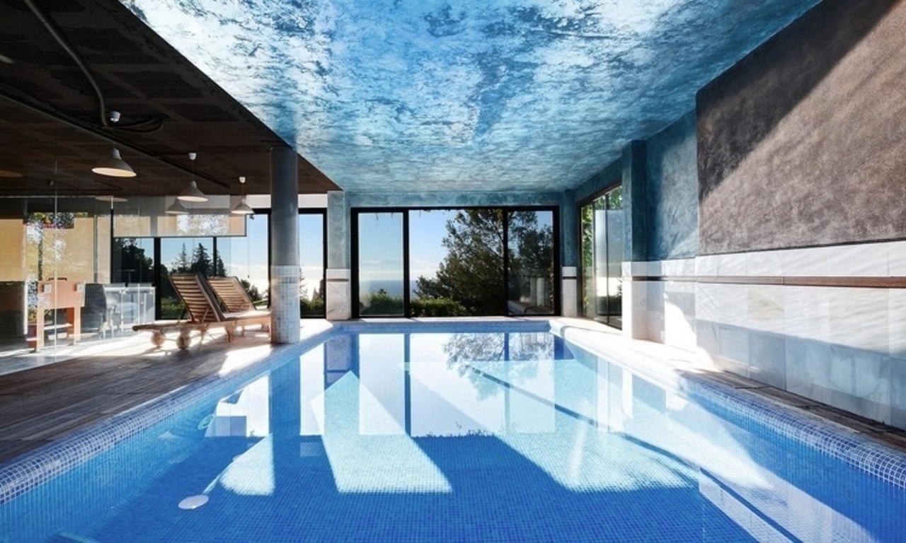 Villa de lujo con vistas al mar en venta cerca de la ciudad de Marbella 25