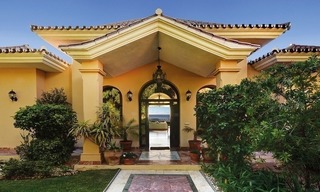 Villa de lujo con vistas al mar en venta cerca de la ciudad de Marbella 27