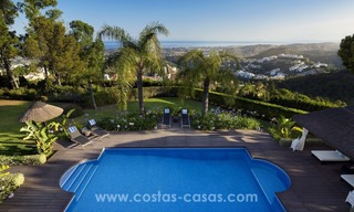 Marbella - Benahavis en venta: Increíbles vistas panorámicas al mar y Villa totalmente reformada 435 
