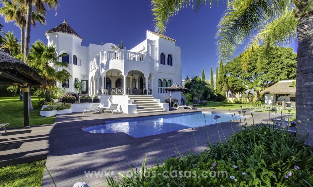 Marbella - Benahavis en venta: Increíbles vistas panorámicas al mar y Villa totalmente reformada 420