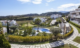 En venta en Marbella - Benahavís: Lujoso apartamento de estilo moderno en golf resort 7