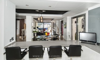 En venta en Marbella - Benahavís: Lujoso apartamento de estilo moderno en golf resort 22