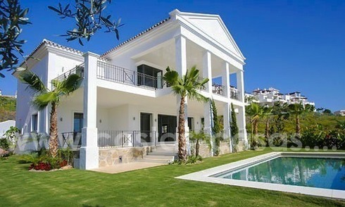 Villa de alta calidad en venta en Benahavis, Marbella 