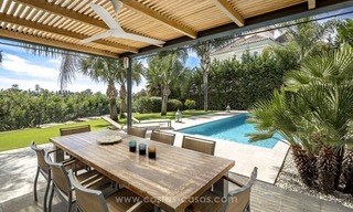 A la venta: Villa de Diseño en primera Línea de Golf, Nueva Andalucía, Marbella 9