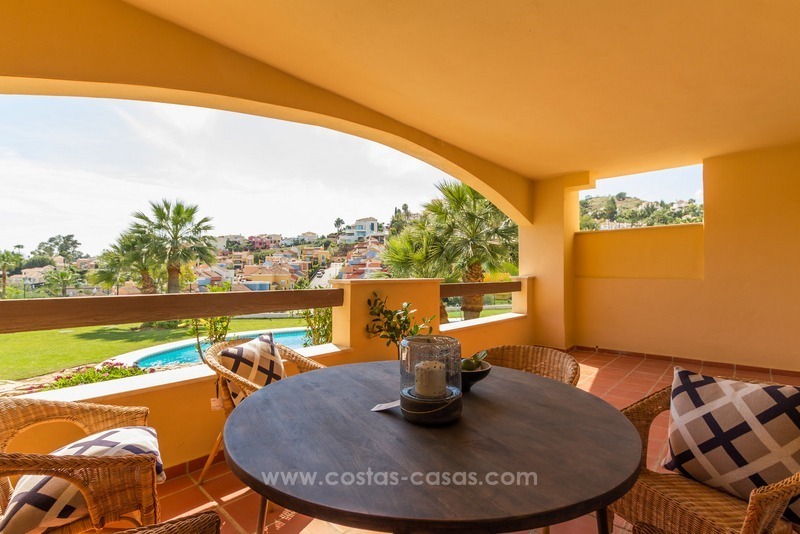 Apartamentos y áticos en venta en Nueva Andalucía, Marbella