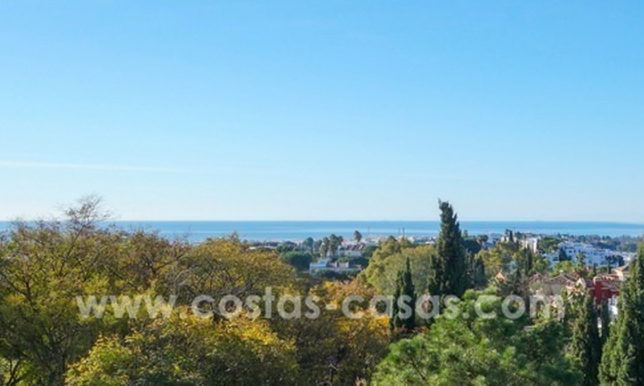 Nueva villa moderna de golf en venta en Nueva Andalucía Marbella 3