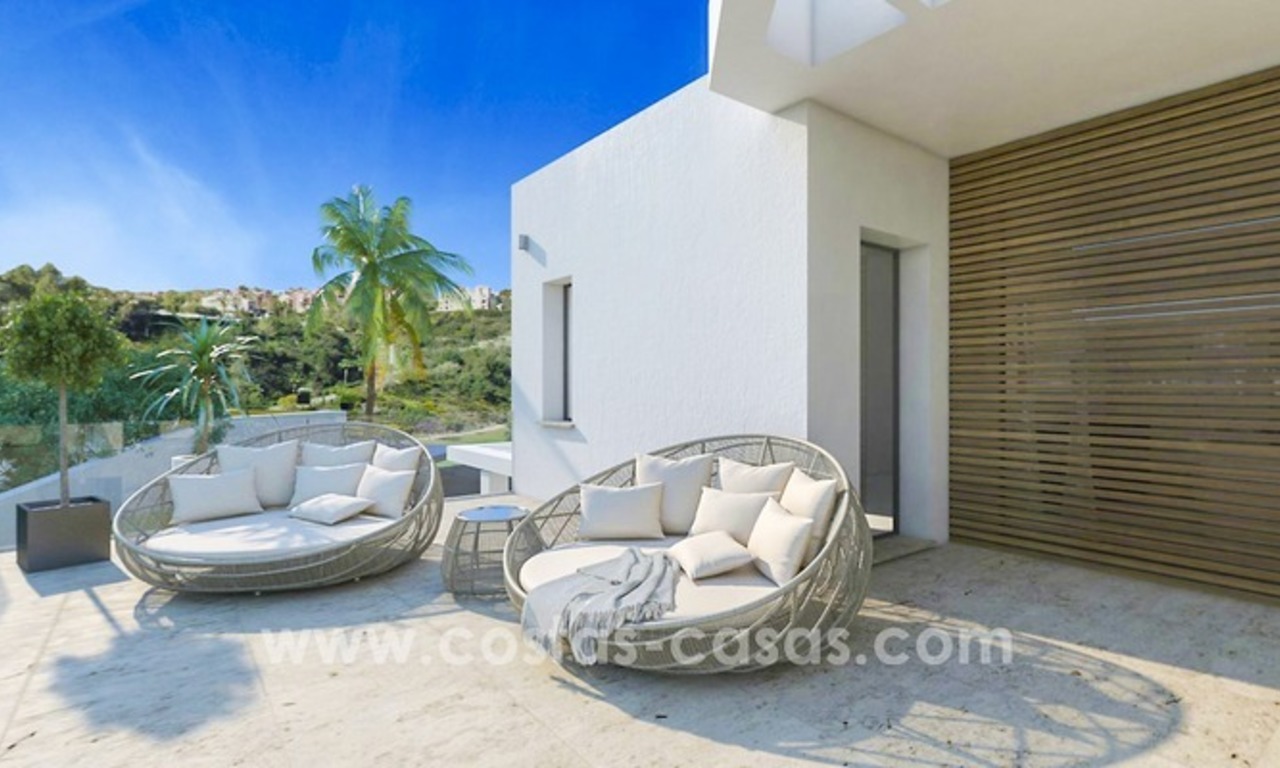 Nueva villa junto al golf en venta en Nueva Andalucía, Marbella 6