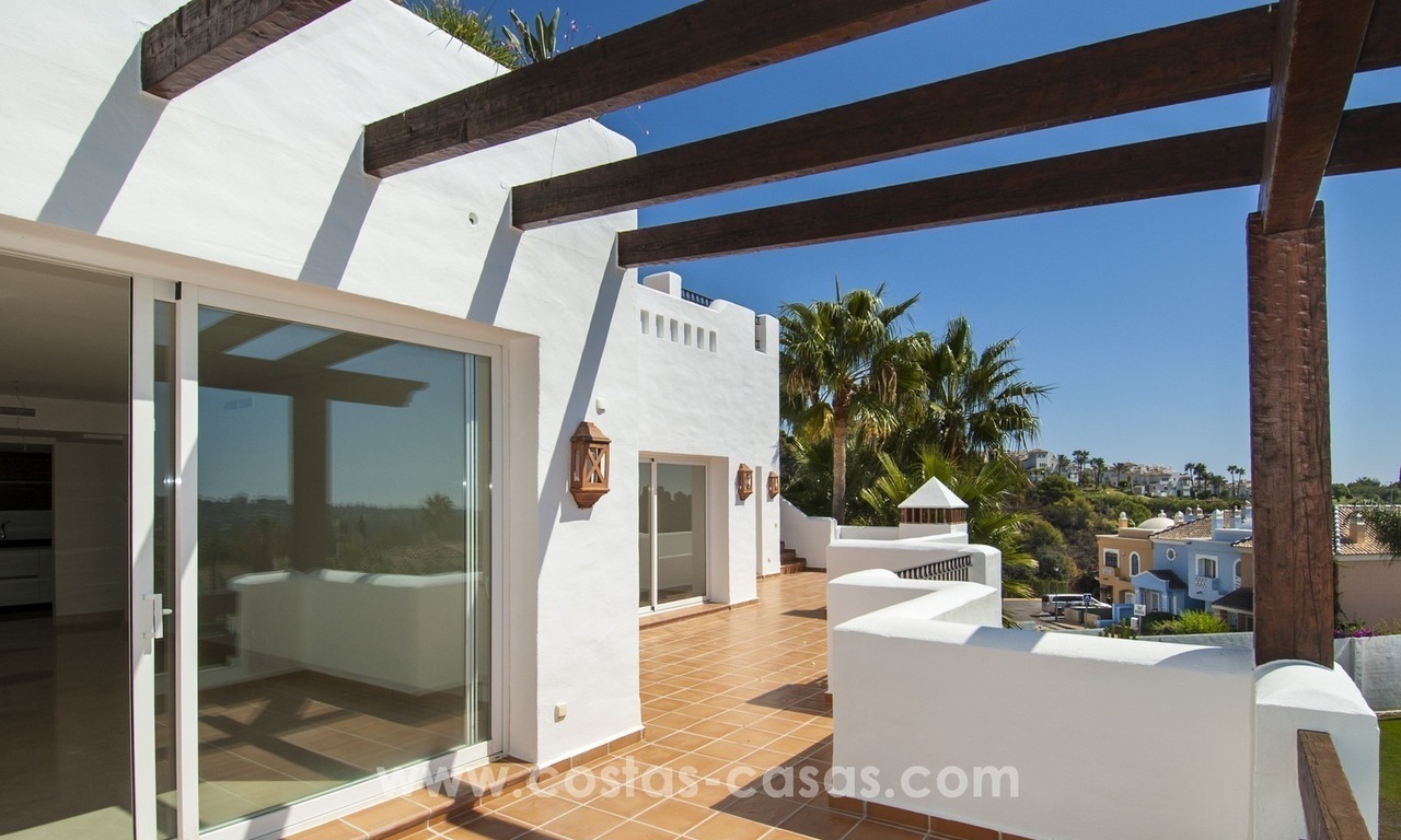 Fabuloso ático de 3 dormitorios en Nueva Andalucía, Marbella 10