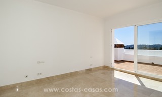 Fabuloso ático de 3 dormitorios en Nueva Andalucía, Marbella 16