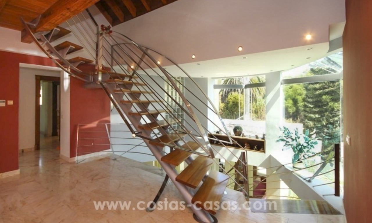 Villa en venta cerca de la playa - Marbella Este - Costa del Sol 23