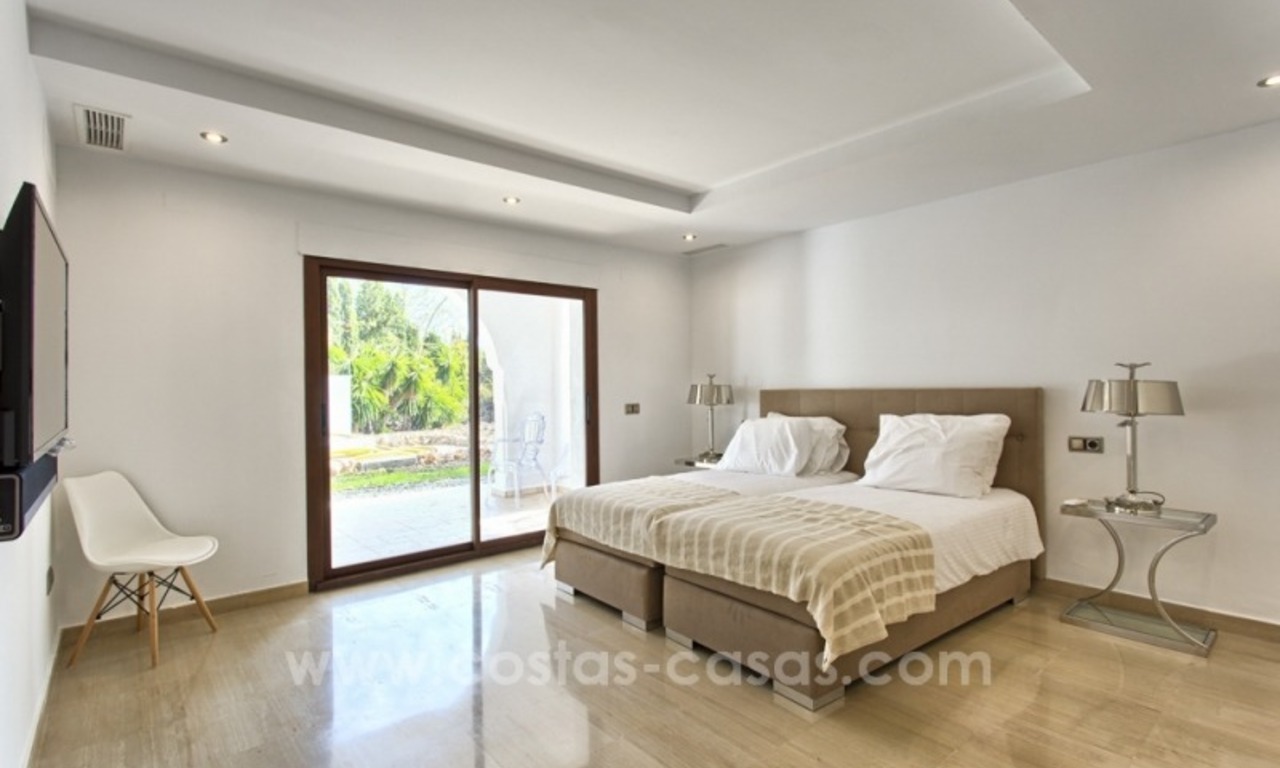 Villa de estilo andaluz moderno en venta en Nueva Andalucía, Marbella 18