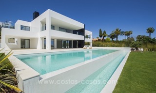 Villa de diseño Recientemente construida en venta en Nueva Andalucía, Marbella 3