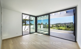 Villa de diseño Recientemente construida en venta en Nueva Andalucía, Marbella 20