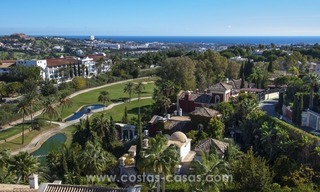 Villa de estilo contemporáneo con vistas al mar en el golf a la venta, zona exclusiva de Nueva Andalucía - Marbella 31