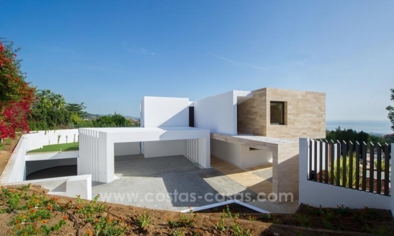 Villa contemporánea de nueva construcción a la venta en la Milla de Oro, Sierra Blanca, Marbella 14