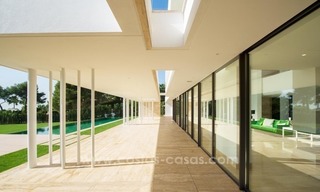 Villa contemporánea de nueva construcción a la venta en la Milla de Oro, Sierra Blanca, Marbella 5
